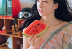 超女夏颖爆料视频大全最新,超女幕后真相大曝光！